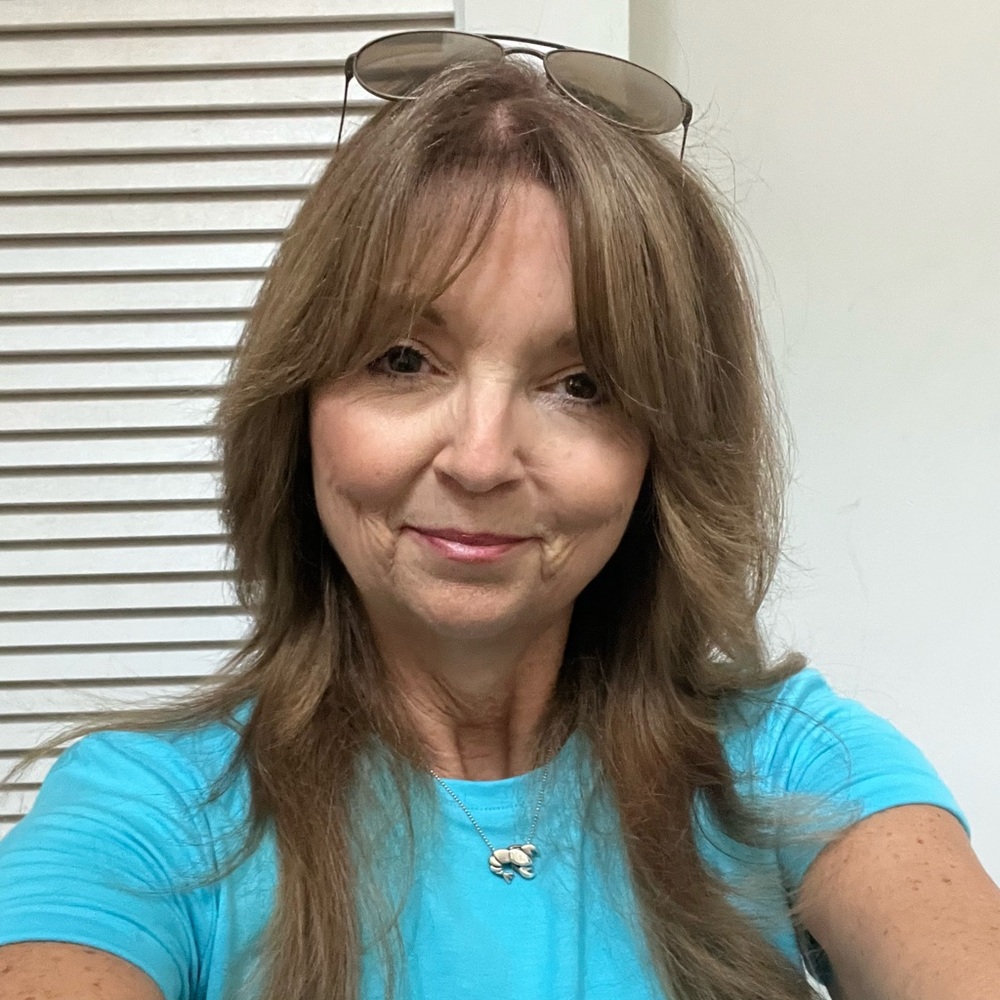 Meet your Posher, Cheryl